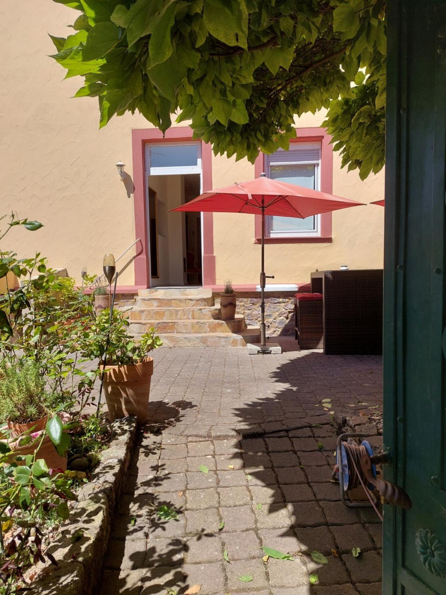 Apartament Wohnen Am Dom Geisenheim Zewnętrze zdjęcie